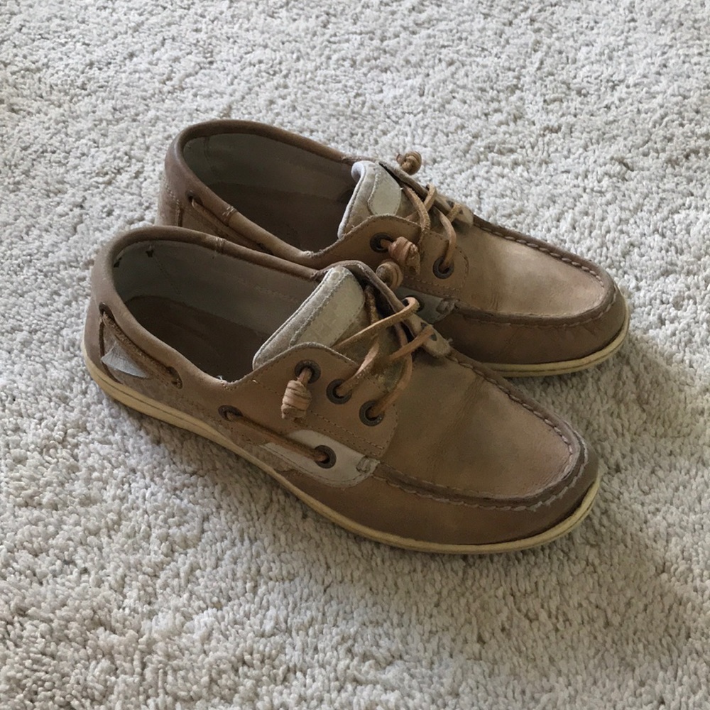 Women’s Sperry Topsiders